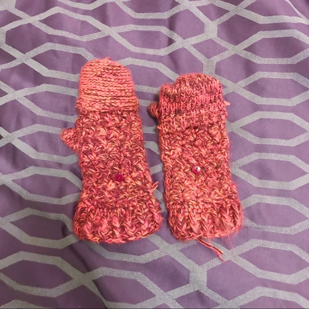 MOSSIMO Mittens